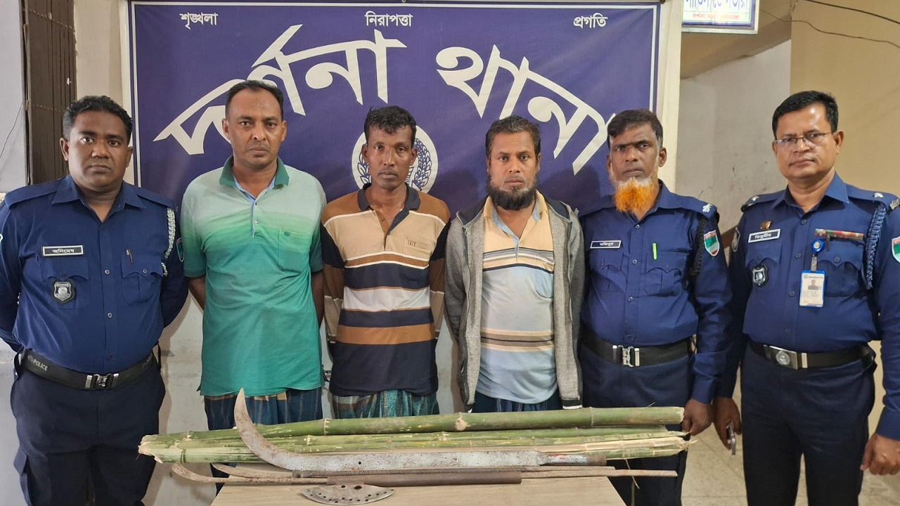 ভিজিএফের কার্ড ভাগাভাগি নিয়ে  বিএনপি নেতাকে হত্যা, গ্রেফতার ৩